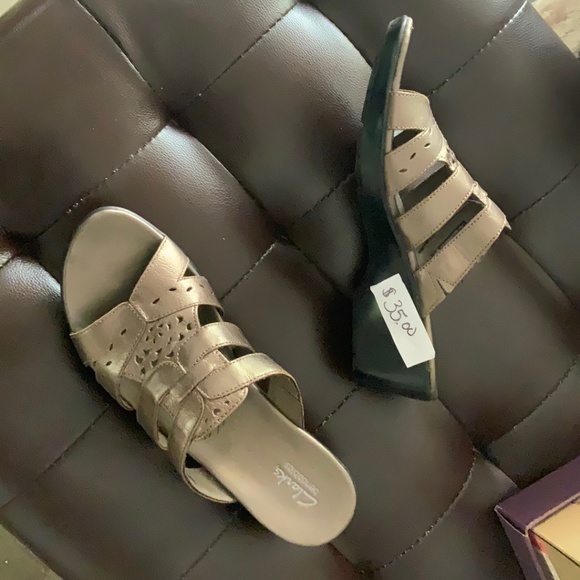 Assorted sandals color brown, tan, beige, size 10 - Picture 1 of 10